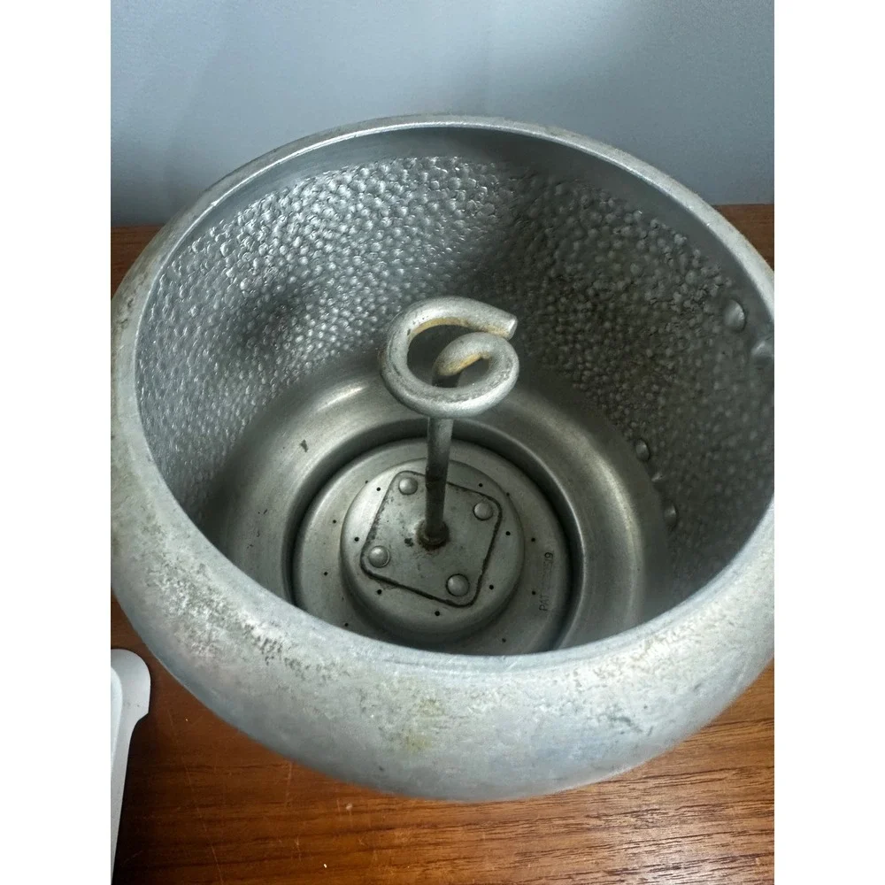 Wearever vintage aluminum
